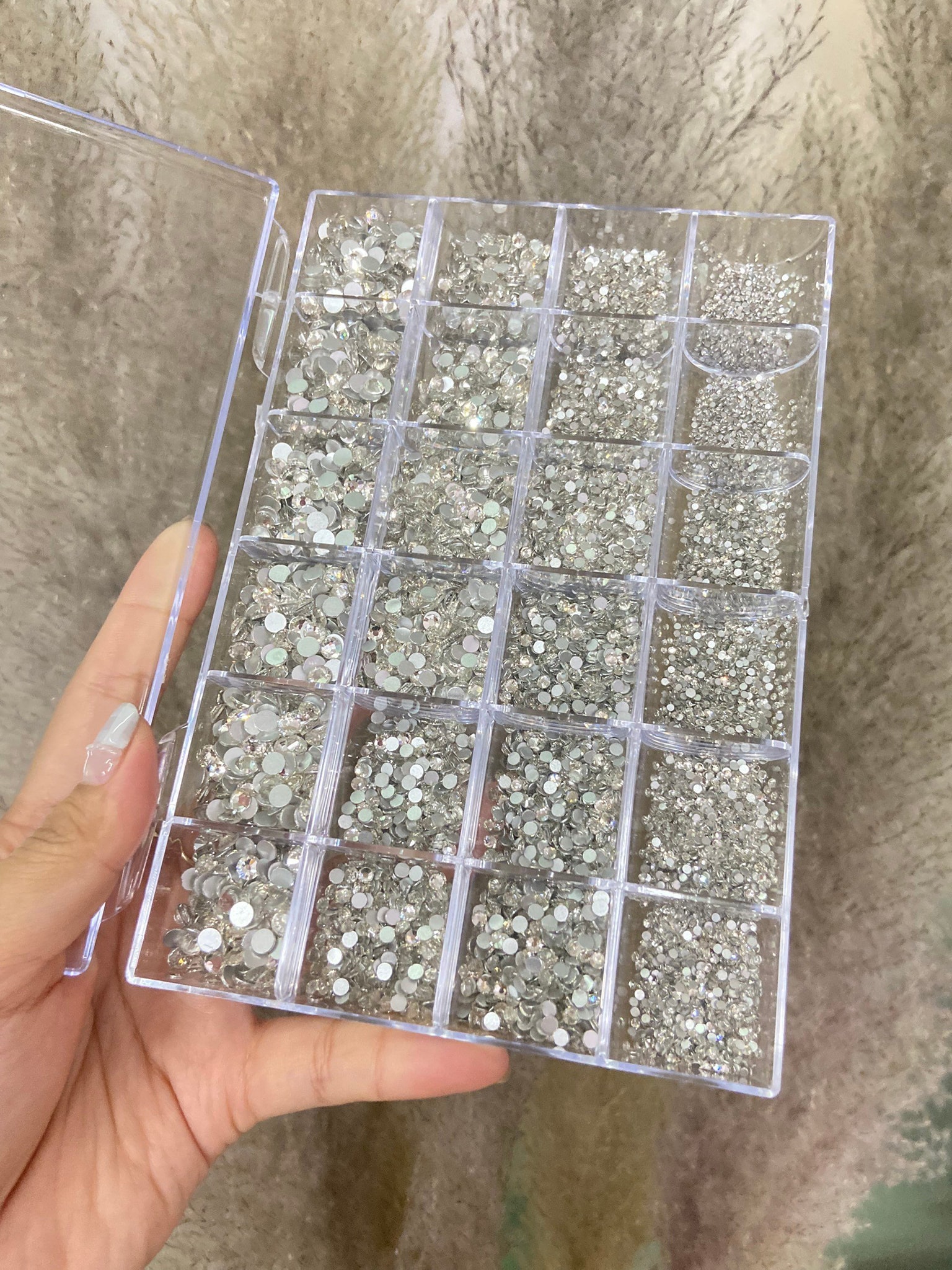 Khay đá HK mix size trắng