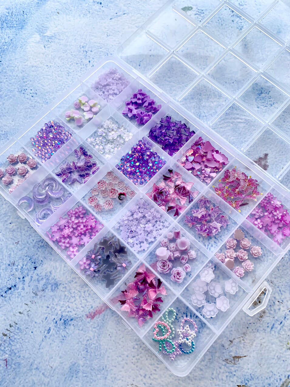 Khay charm mix 24 ô - tím