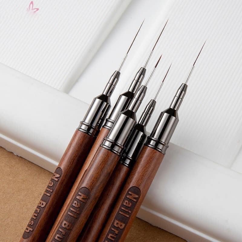 Cọ Nét Cán Gỗ Nail Brush - 18 mm
