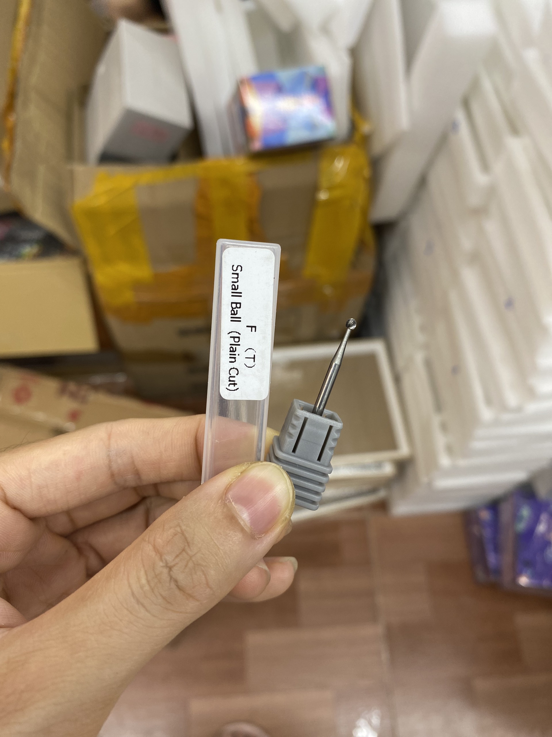 Đầu mài Mỹ T081 F (mài da - chấm bi)
