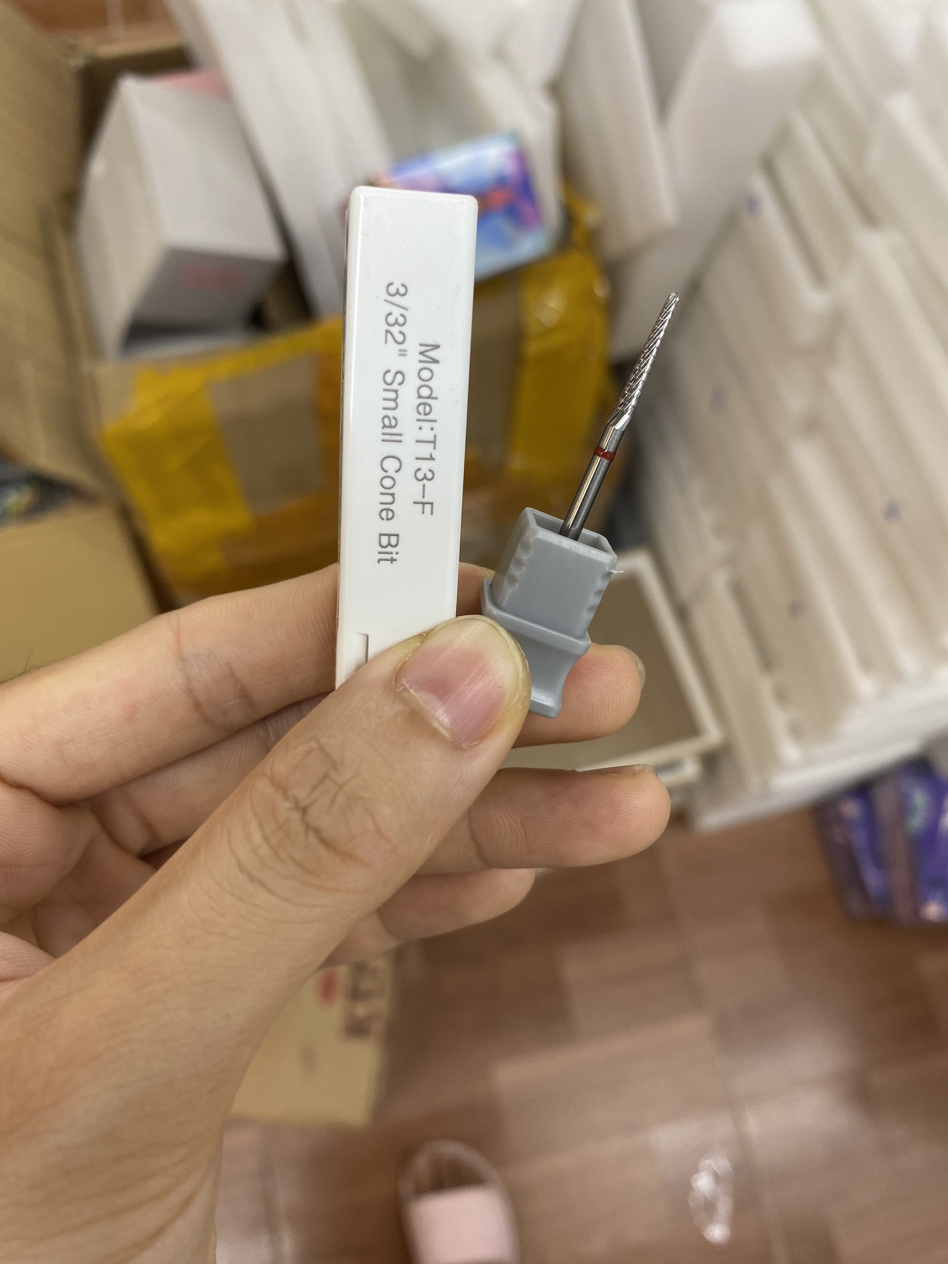 Đầu mài Mỹ  T13 F ( khóe nhọn - gạch đỏ)