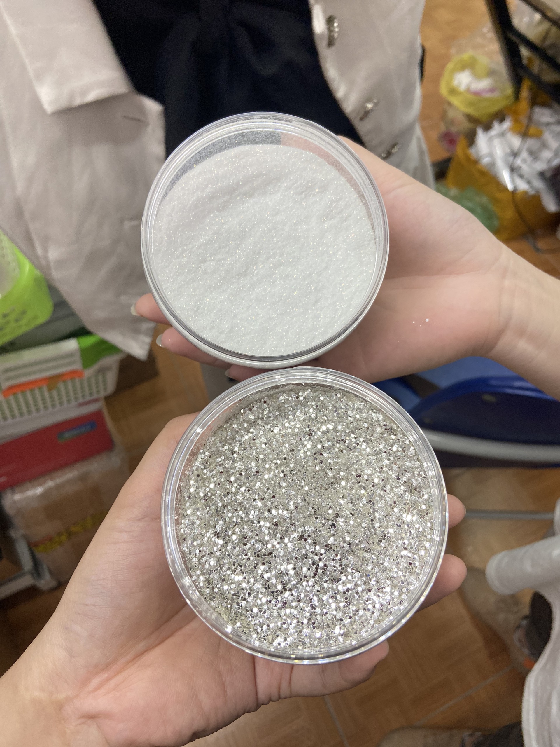 Hũ nhũ rắc bạc (100g)