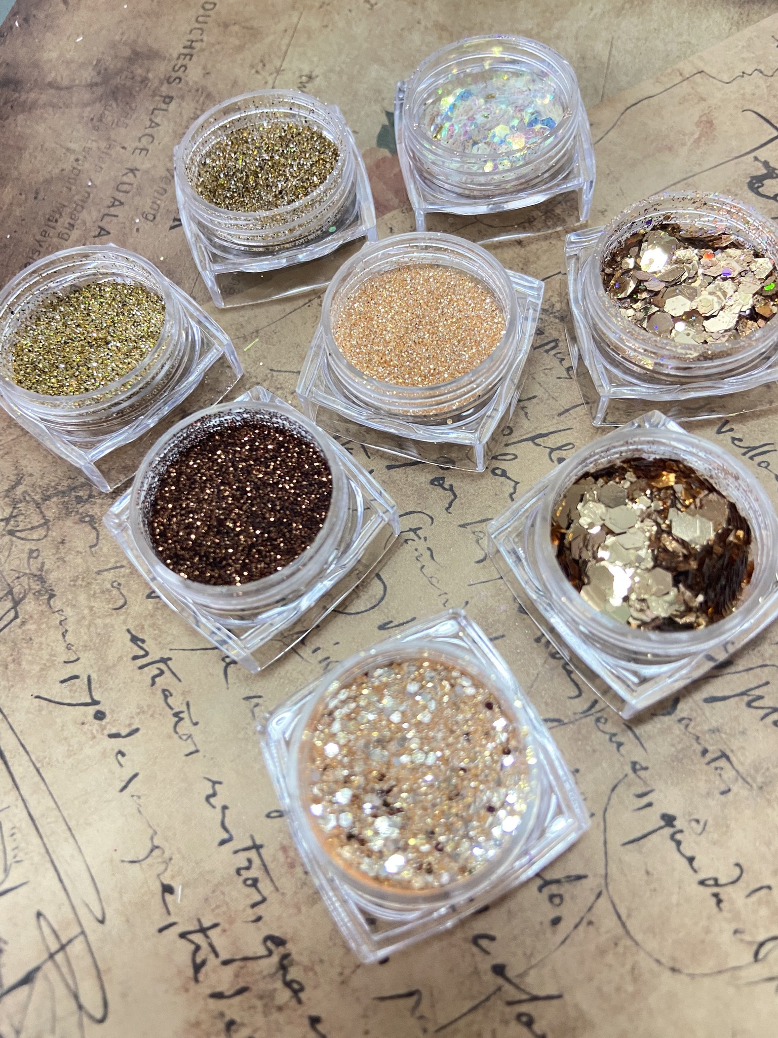Set nhũ rắc kim cương vàng (8 hũ)