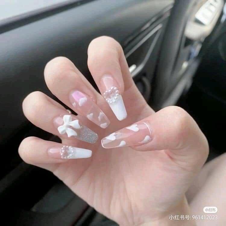 Charm nơ đen/ trắng