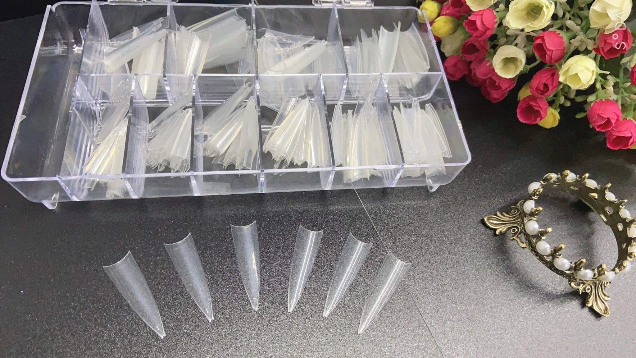 Hộp móng nối típ nhọn form dài-trong