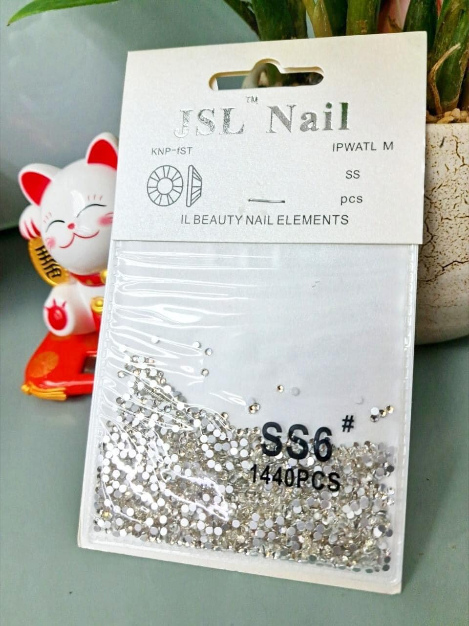 Đá HK trắng size 6