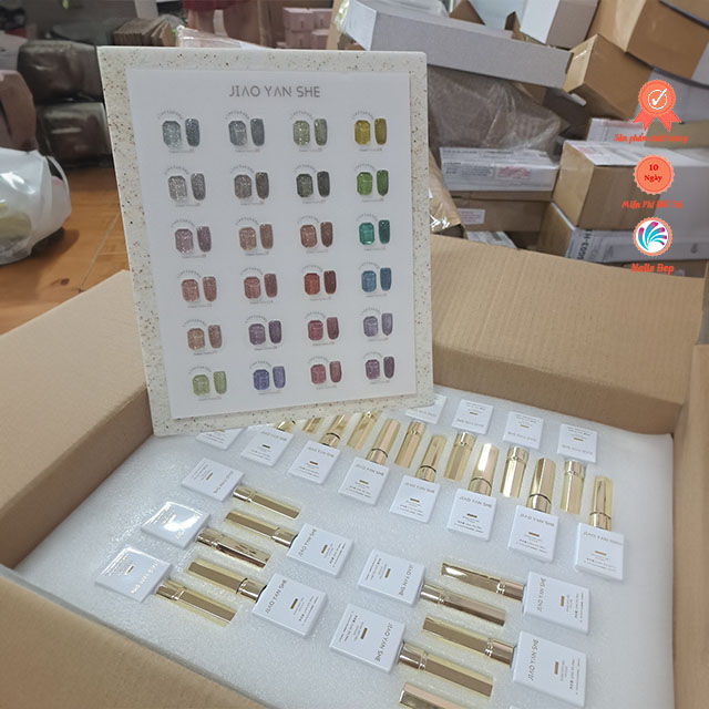 Set gel nhũ kim cương ( 24 màu) +tặng kèm bảng màu