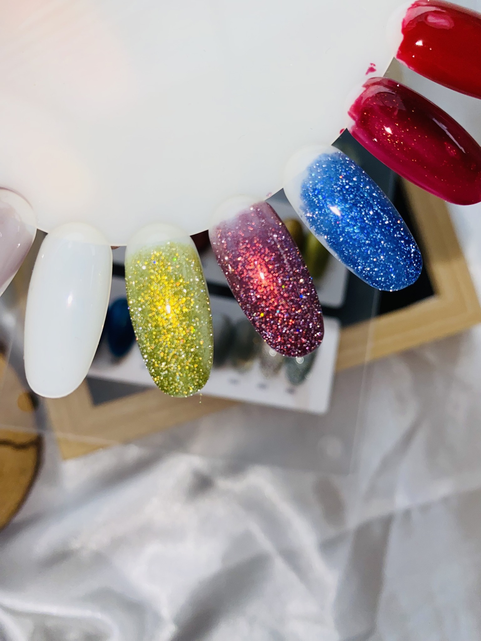 Set mắt mèo Flash Nayisi 16 màu