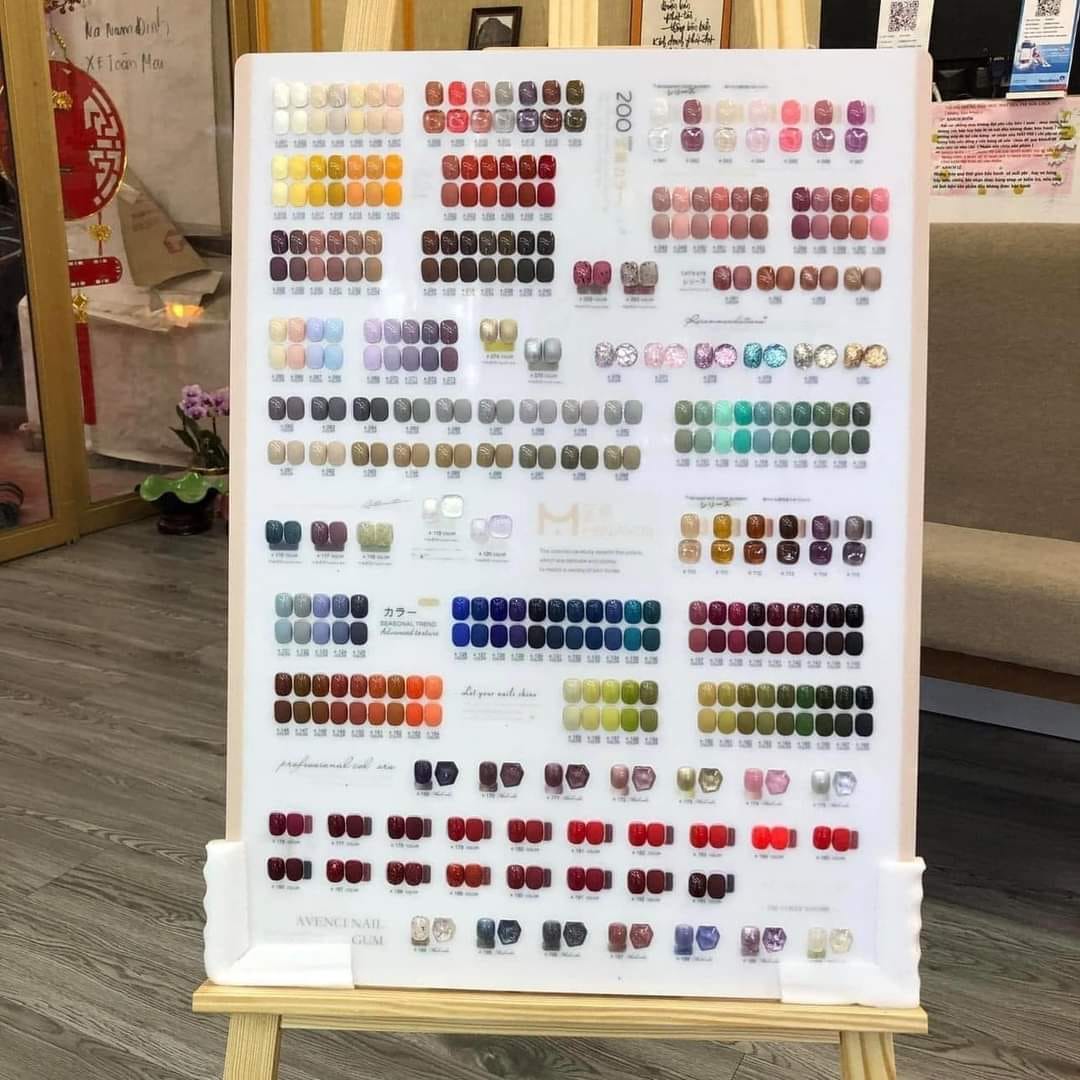 Set sơn Minayin 200 màu + bảng màu kèm khung gỗ