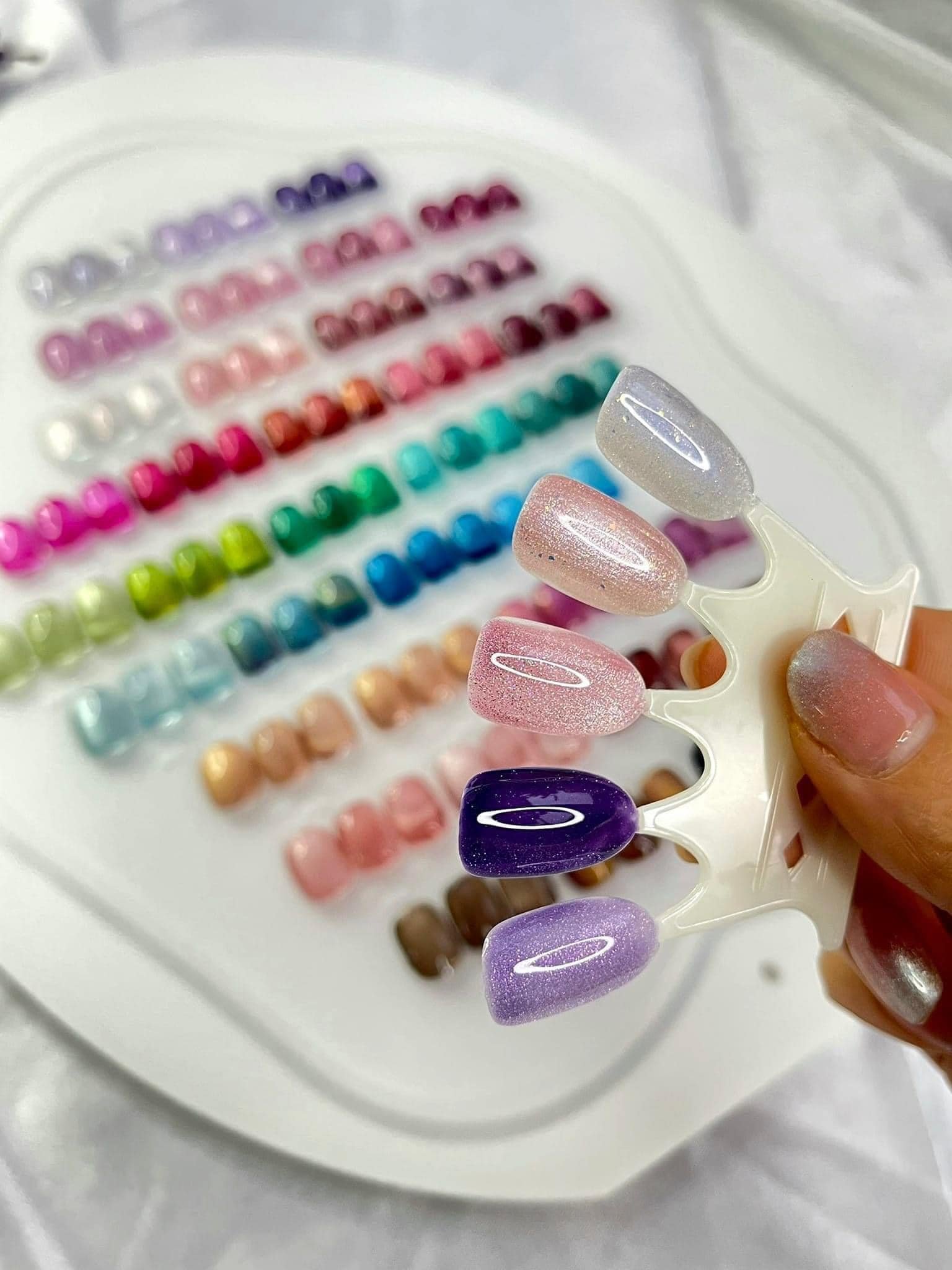 Set sơn mắt mèo kim cương OMEEI ( 36 màu) - Bảng Tròn