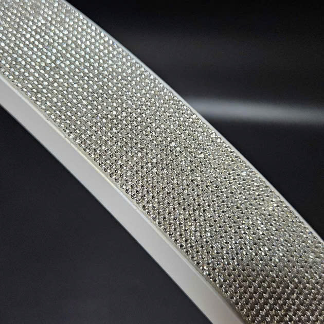 Đèn led bán nguyệt đính đá  Trắng