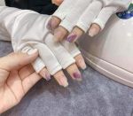 Gang tay chống tia UV